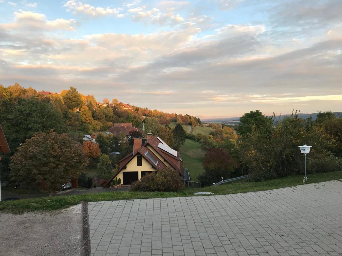 Landgasthof Alpenblick An Der Wutachschlucht Suedschwarzwald Löffingen Exterior foto